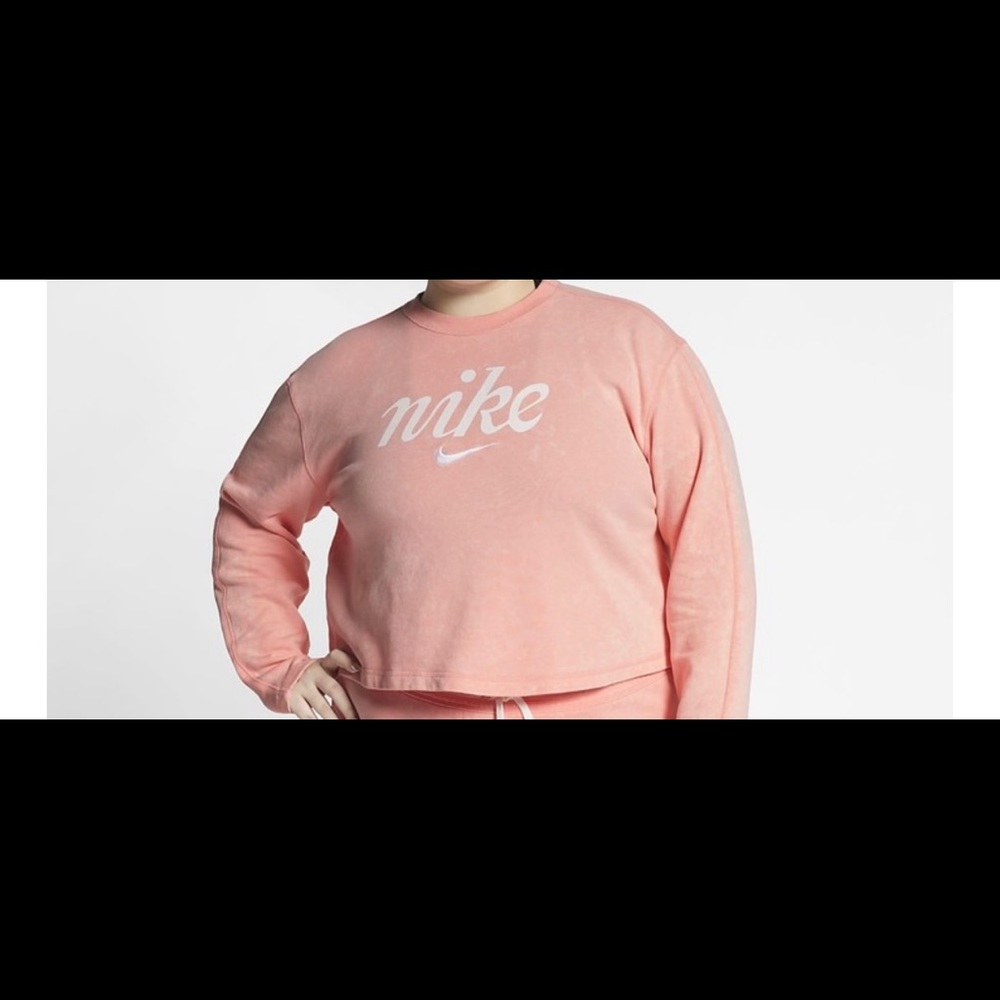 Nike women’s cropped true plus size sportswear